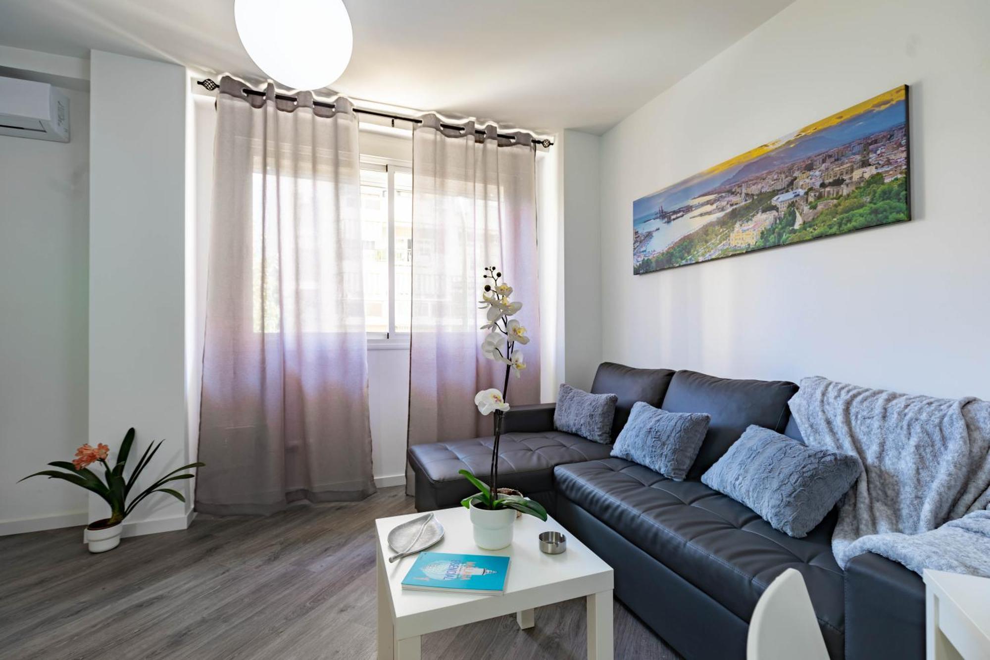 Apartamento Carvajal Malaga Exterior photo